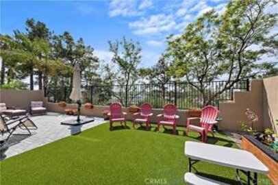 Stunning Rainbow Ridge Condominium Located at 27812 Violet #140 was Just Sold